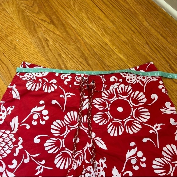 Patagonia Floral Print Board‎ Shorts - Picture 10 of 11